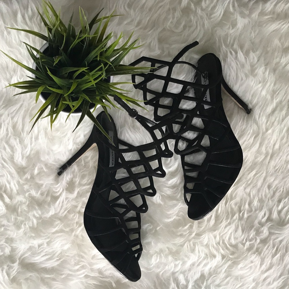 SALE‼️ | Steve Madden black nubuck heel | - Picture 2 of 5